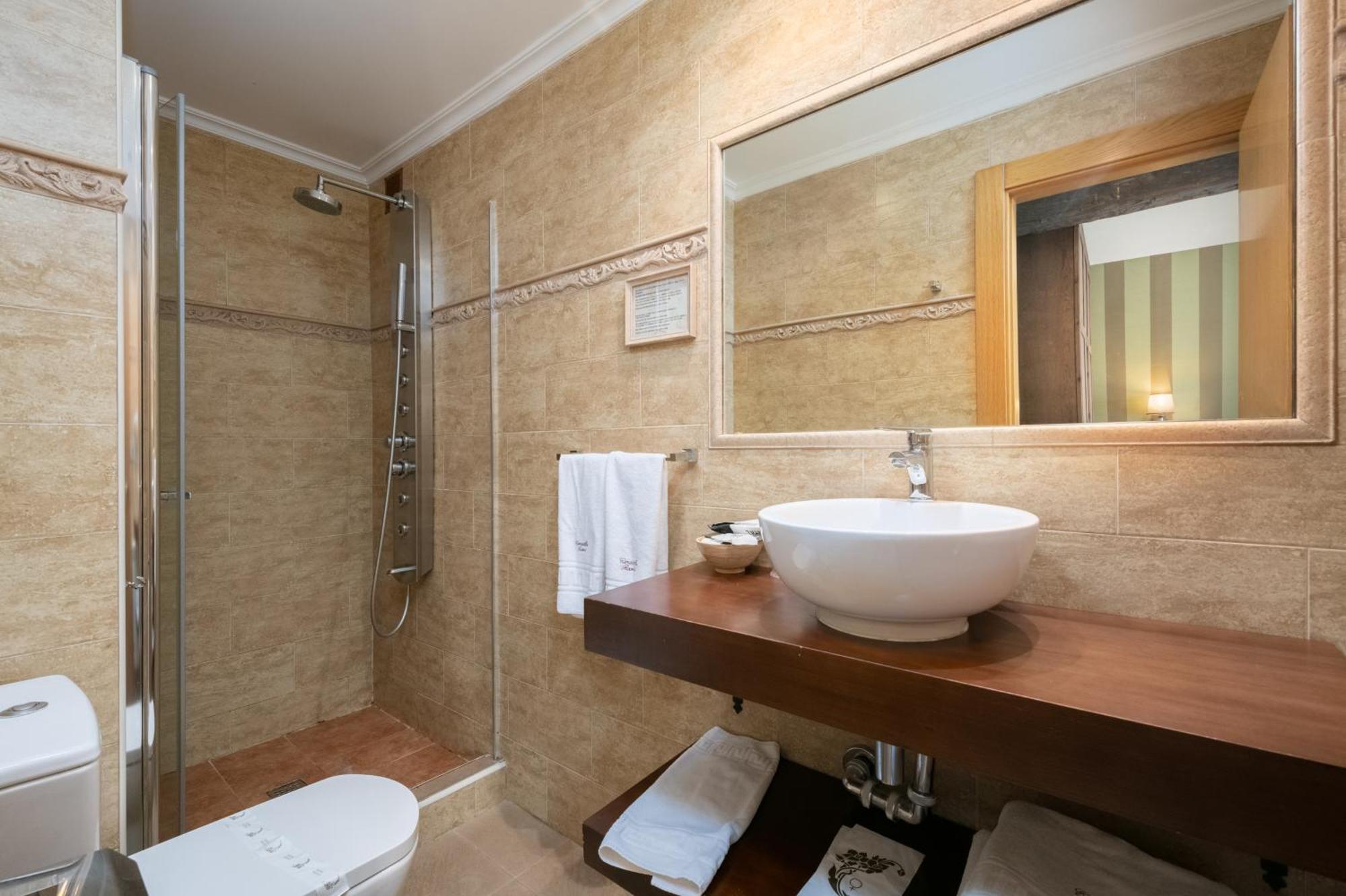Cimavilla Rooms Gijón Exteriör bild
