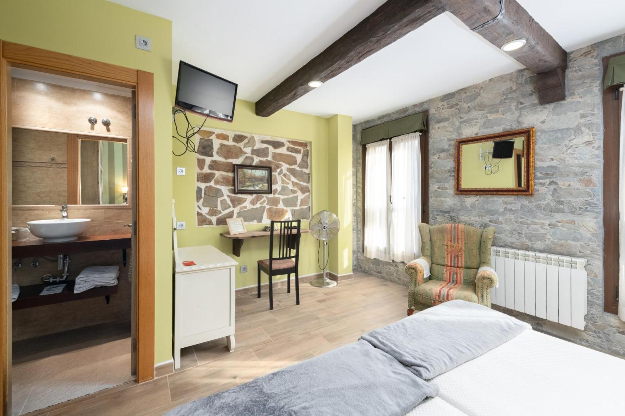 Cimavilla Rooms Gijón Exteriör bild